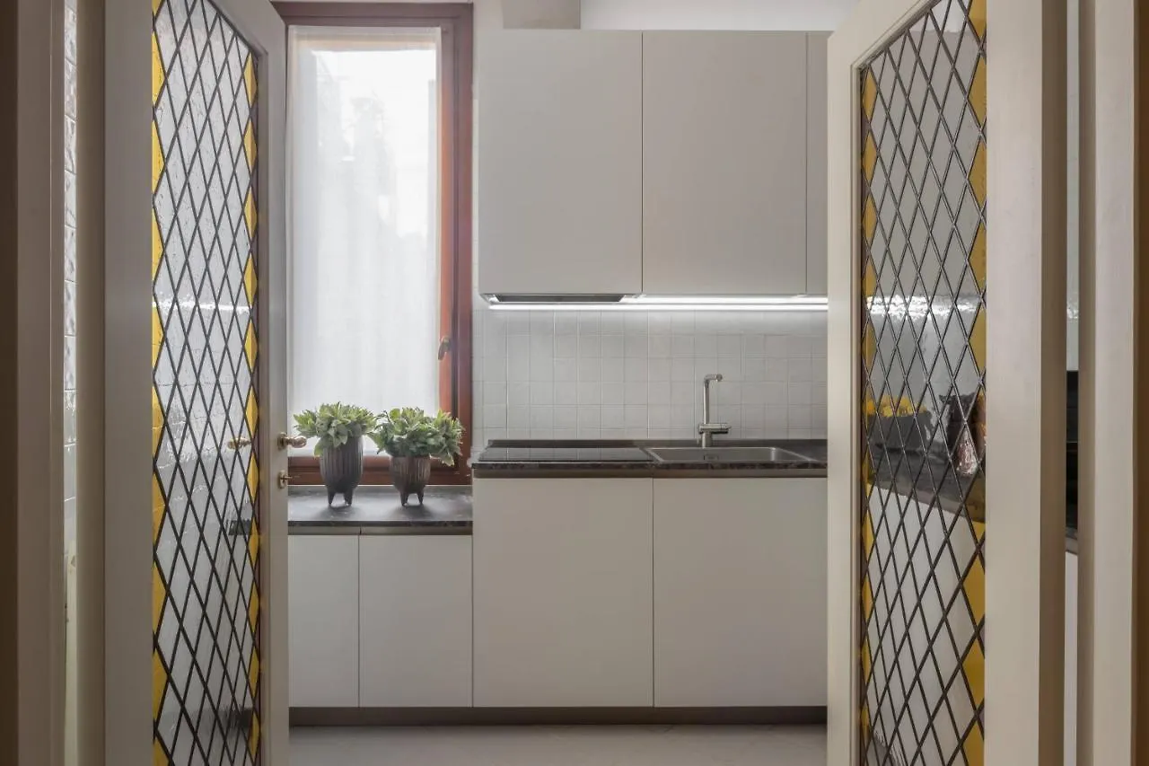 San Marco Boutique R&R Daire Venedik 0*,
